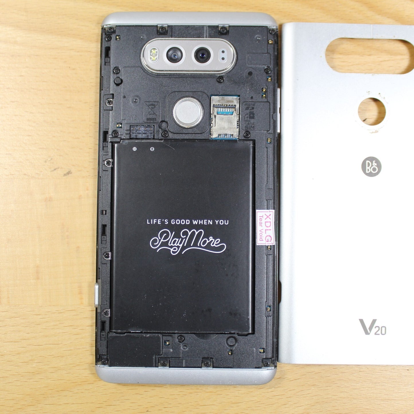 LG V20 Smartphone Silver For Parts