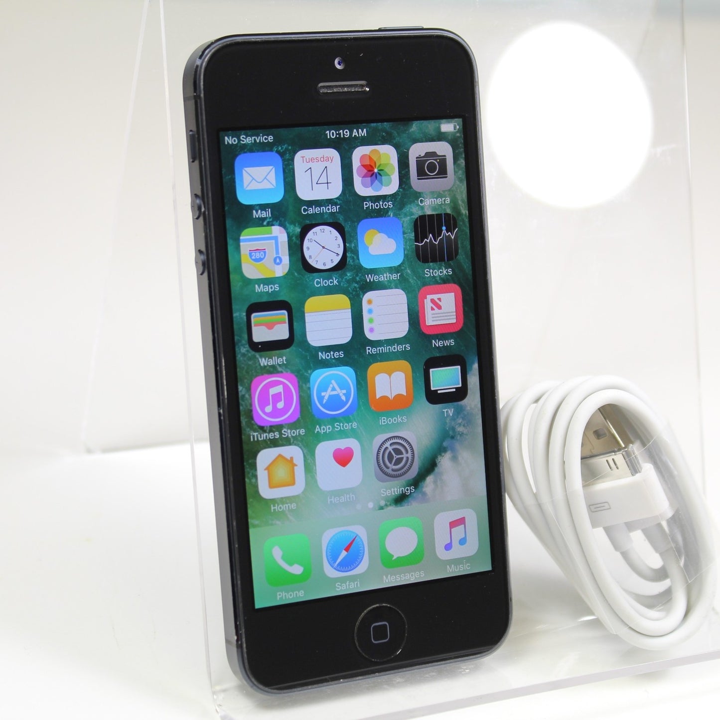 Vintage Apple iPhone 5 A1428 Unlocked Smartphone 4G LTE Black 16GB IOS 10.3.4
