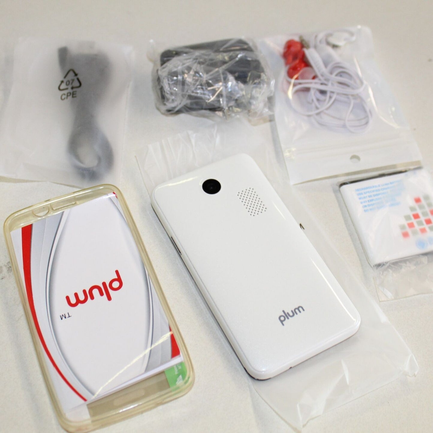 Rare Vintage Plum SYNC X210 White Unlocked Smartphone Dual SIM In Box Classic