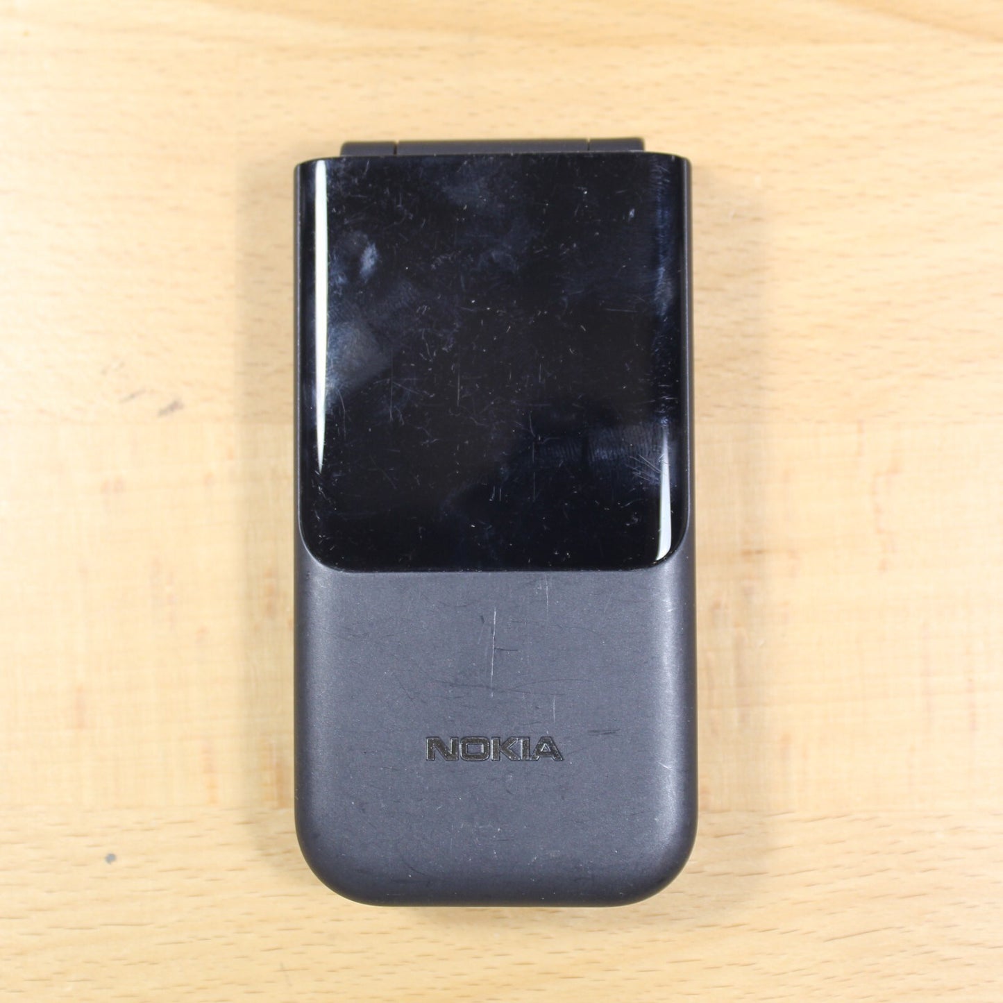 Nokia 2720 V Flip - 4 GB - Black (Verizon) For Parts Untested