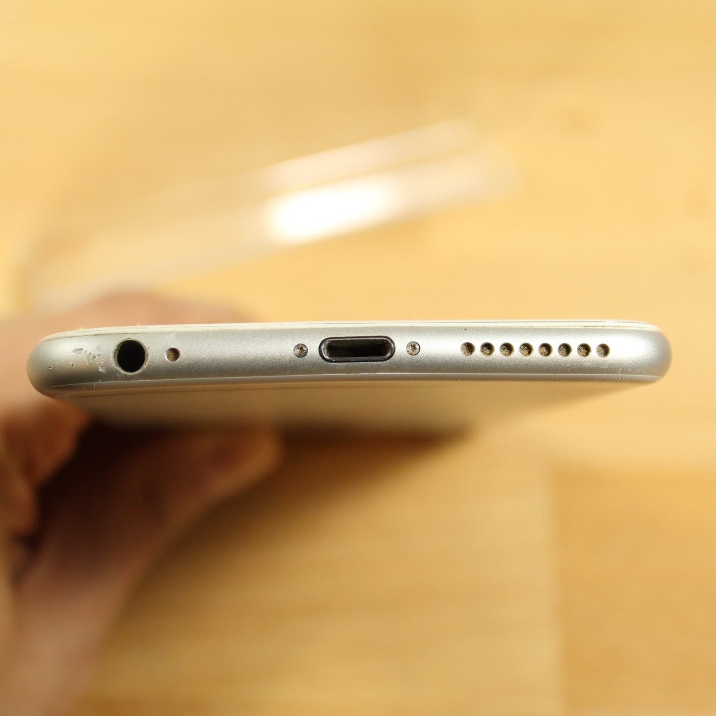 Vintage Apple iPhone 6 Plus A1522 4G LTE Smartphone Silver 16GB IOS