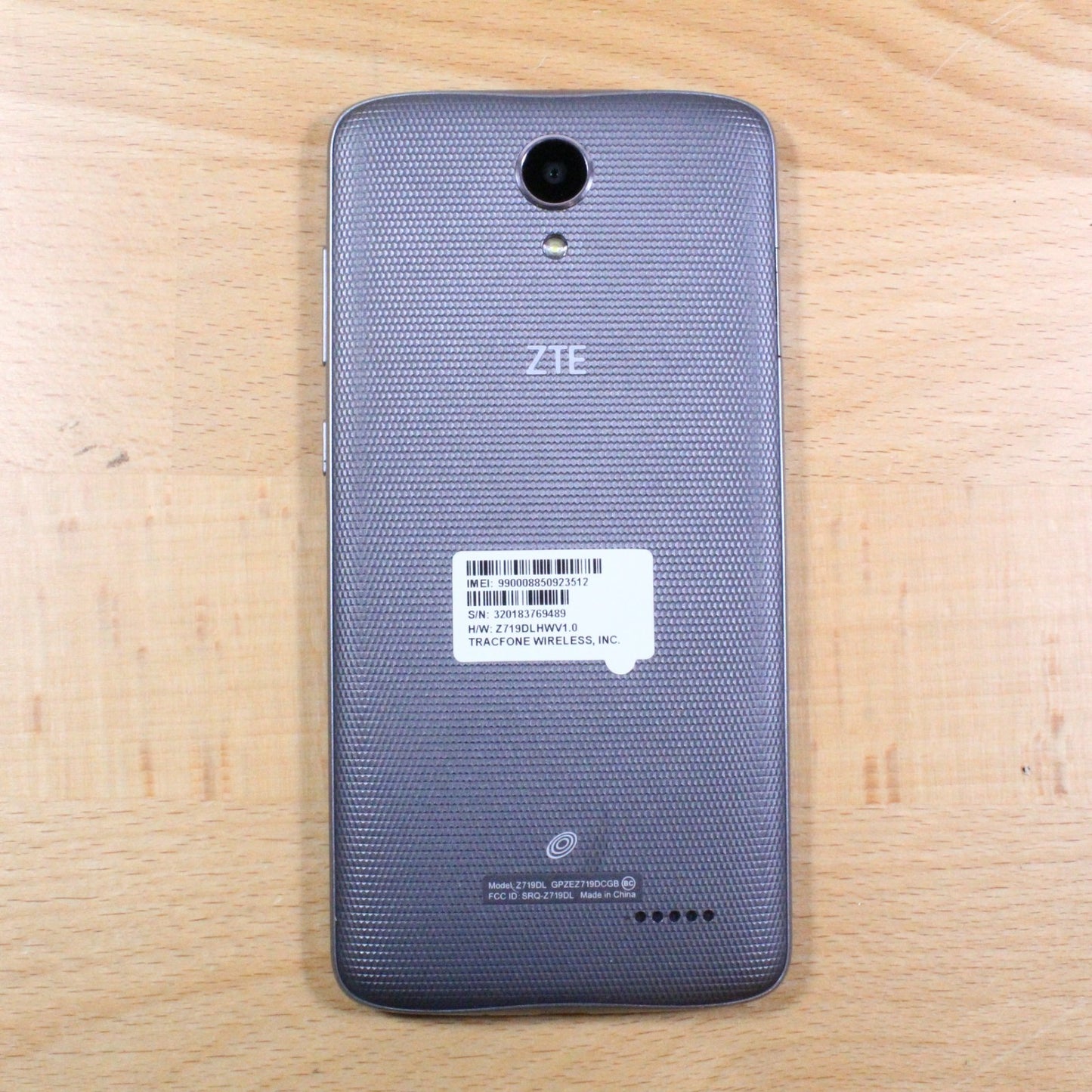 Z719 Blade Z Tracfone Black Smartphone Locked #312