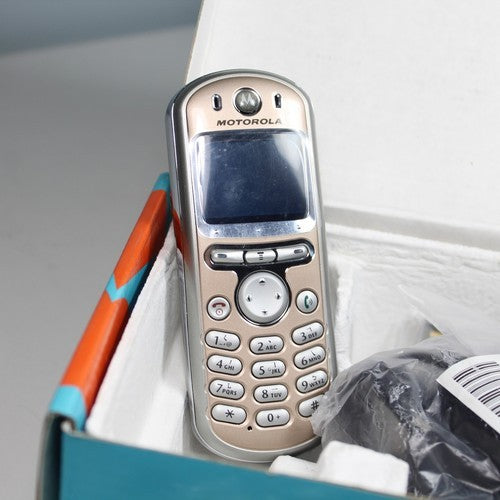 Rare Vintage Motorola E360 Phone Silver International In Box Collectible