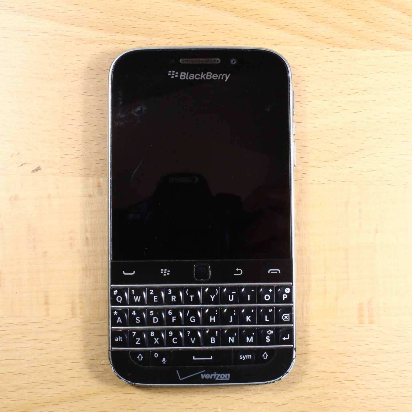Blackberry Classic Verizon Black Smartphone For Parts #421
