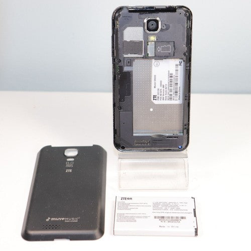 Vintage Classic Touch Phone ZTE Engage Cricket 3G V8000 Black 4GB