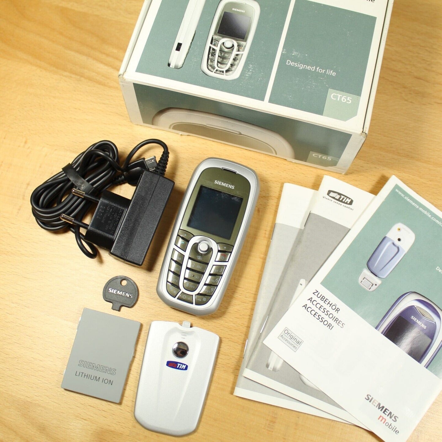 Rare Vintage Siemens CT65 TIM Phone Silver In Box Italian International
