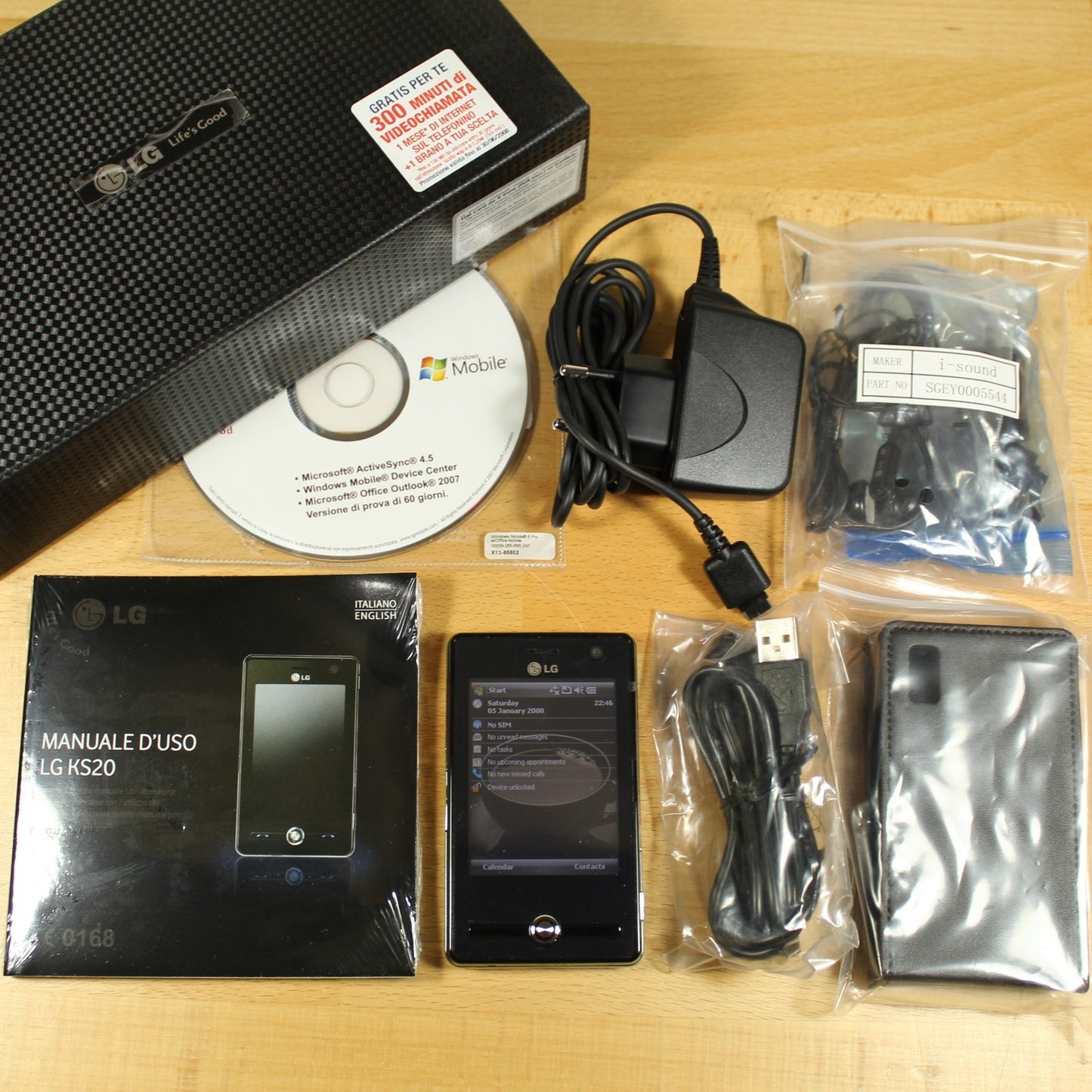 2007 Rare Vintage LG KS20 Phone Black In Box Complete Italian International