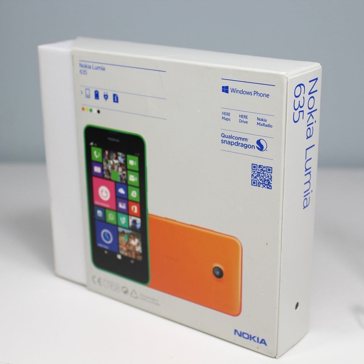 Vintage Nokia LUMIA 635 Smartphone Black In Box Complete International UK O2