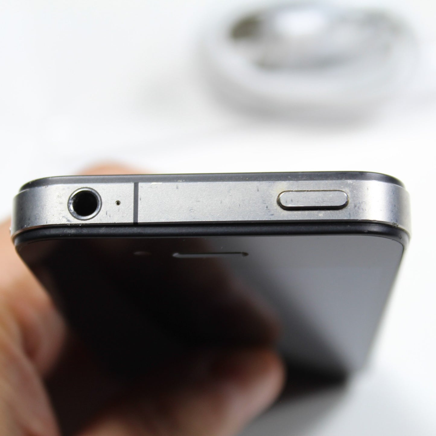 Apple iPhone 4 A1332 AT&T Smartphone 3G GSM Black 16GB IOS 7