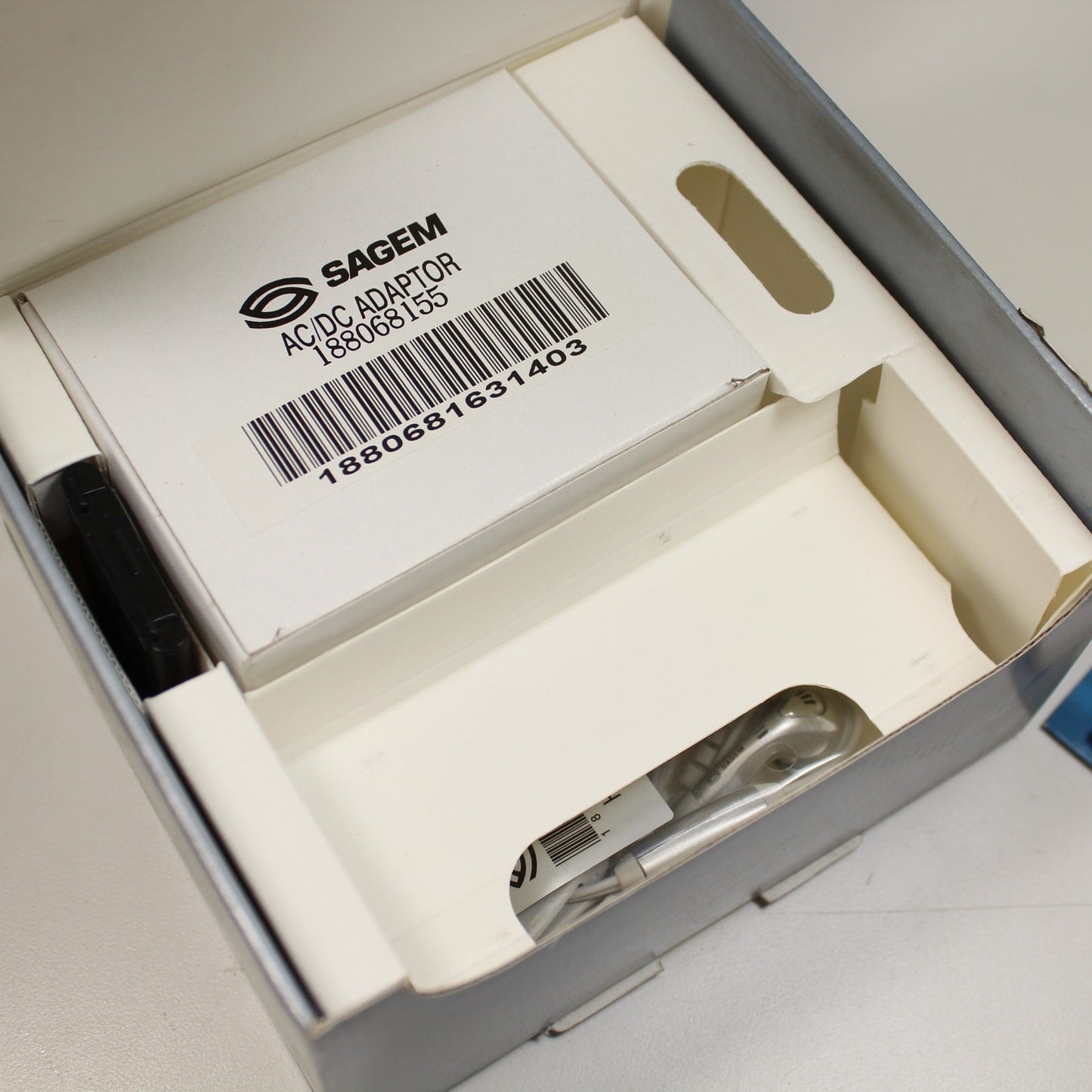 Rare Vintage Sagem myX-6 (TIM) Cellphone Silver International Italian In Box