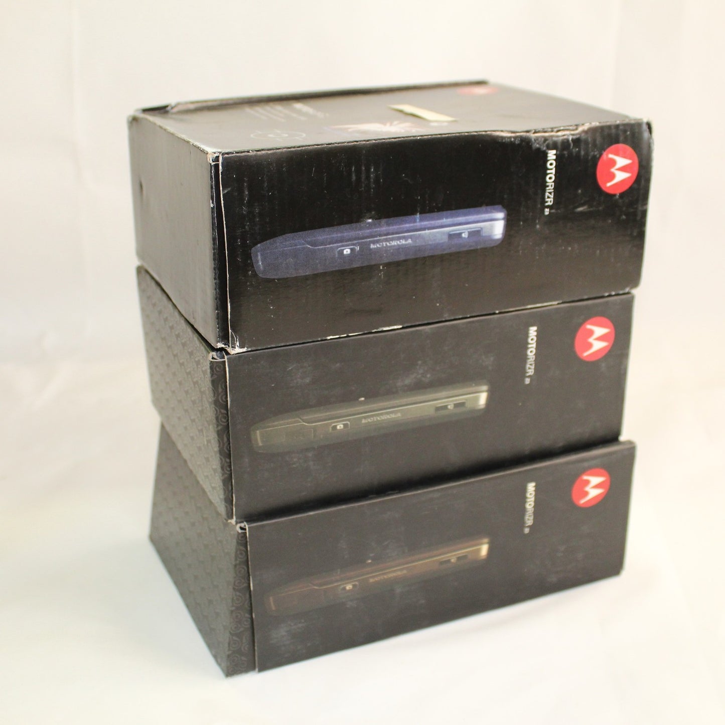 Rare Vintage Motorola Moto RIZR Z3 Phone ASIS Lot of 3 Bundle For Parts