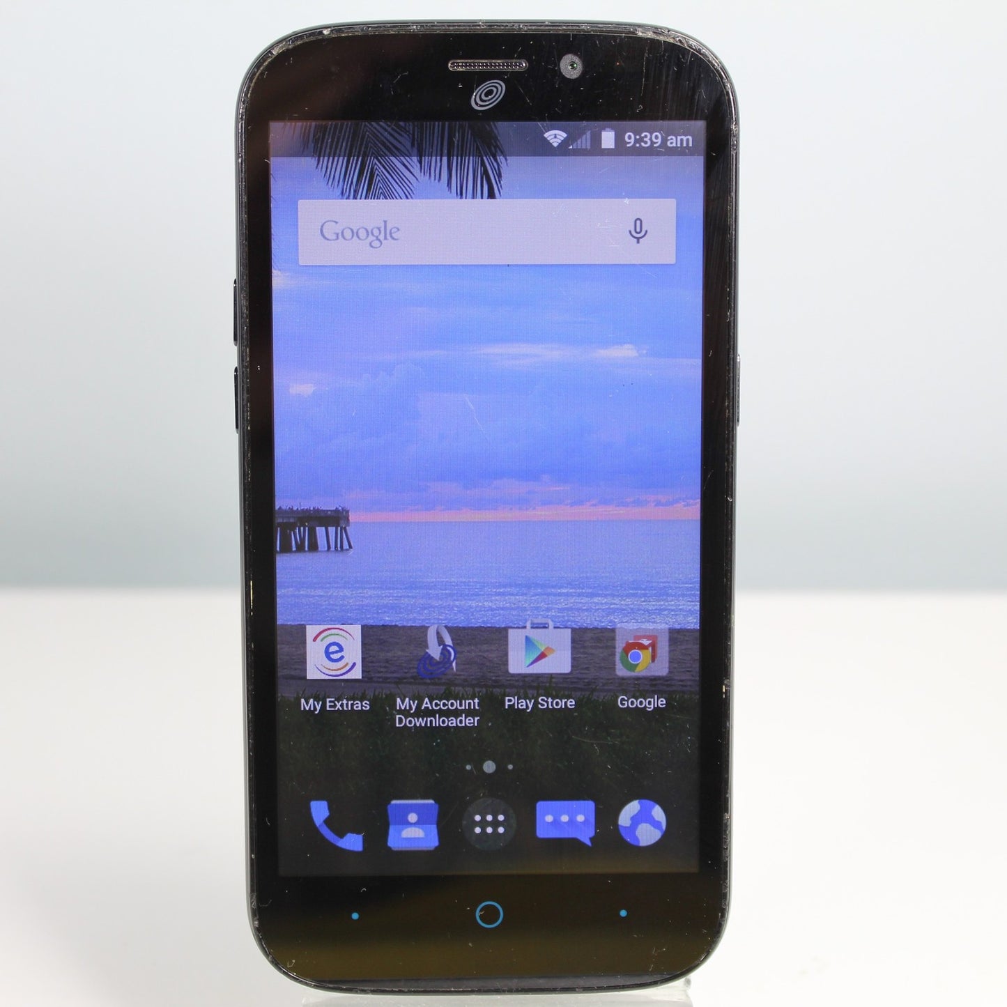 Vintage Classic ZTE Stratos Z819L TracFone 4G LTE Smartphone Black 8GB