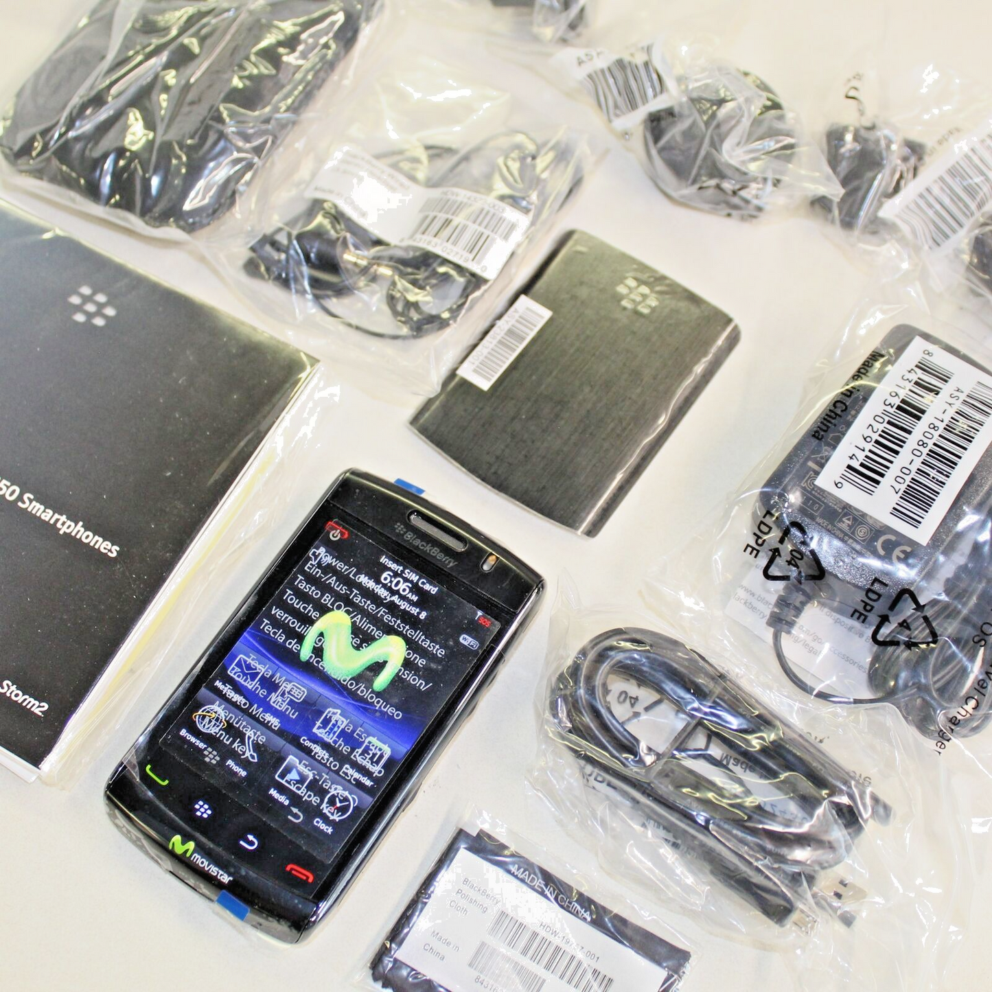 Vintage Blackberry Storm 2 9520 Movistar Smartphone Black 2GB In Box Spanish