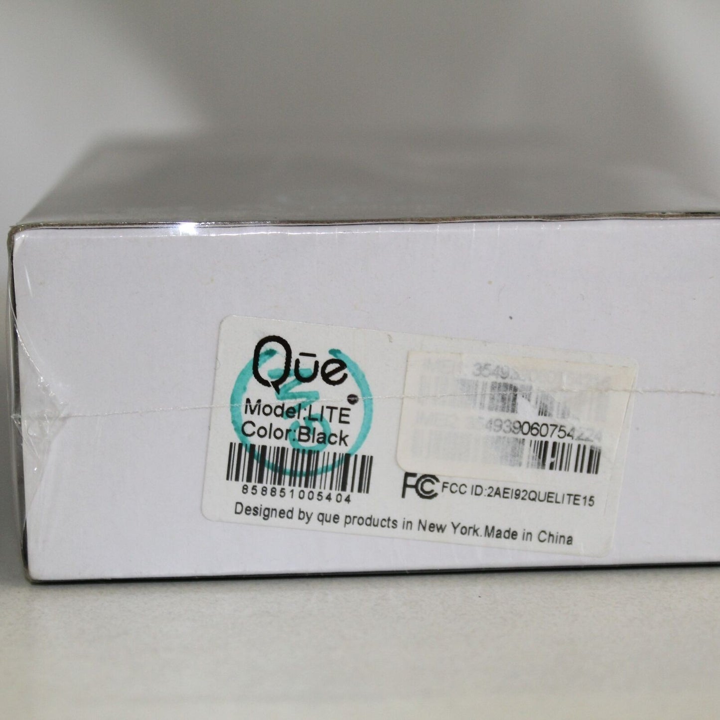Rare Vintage Quest Lite QUE Phone International Black Collectible In Box