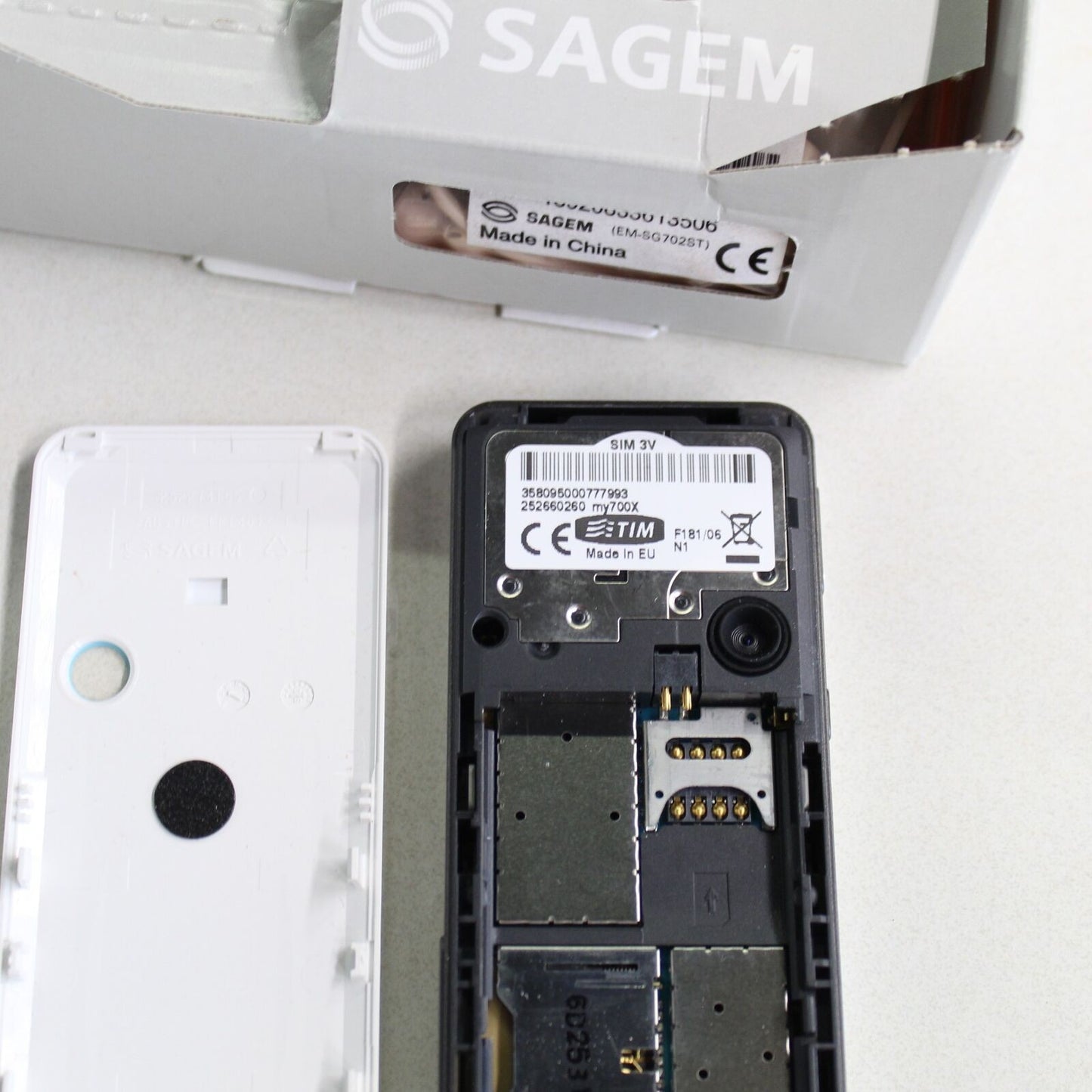 Rare Vintage Sagem my700x TIM Pone White International In Box Italian Collect
