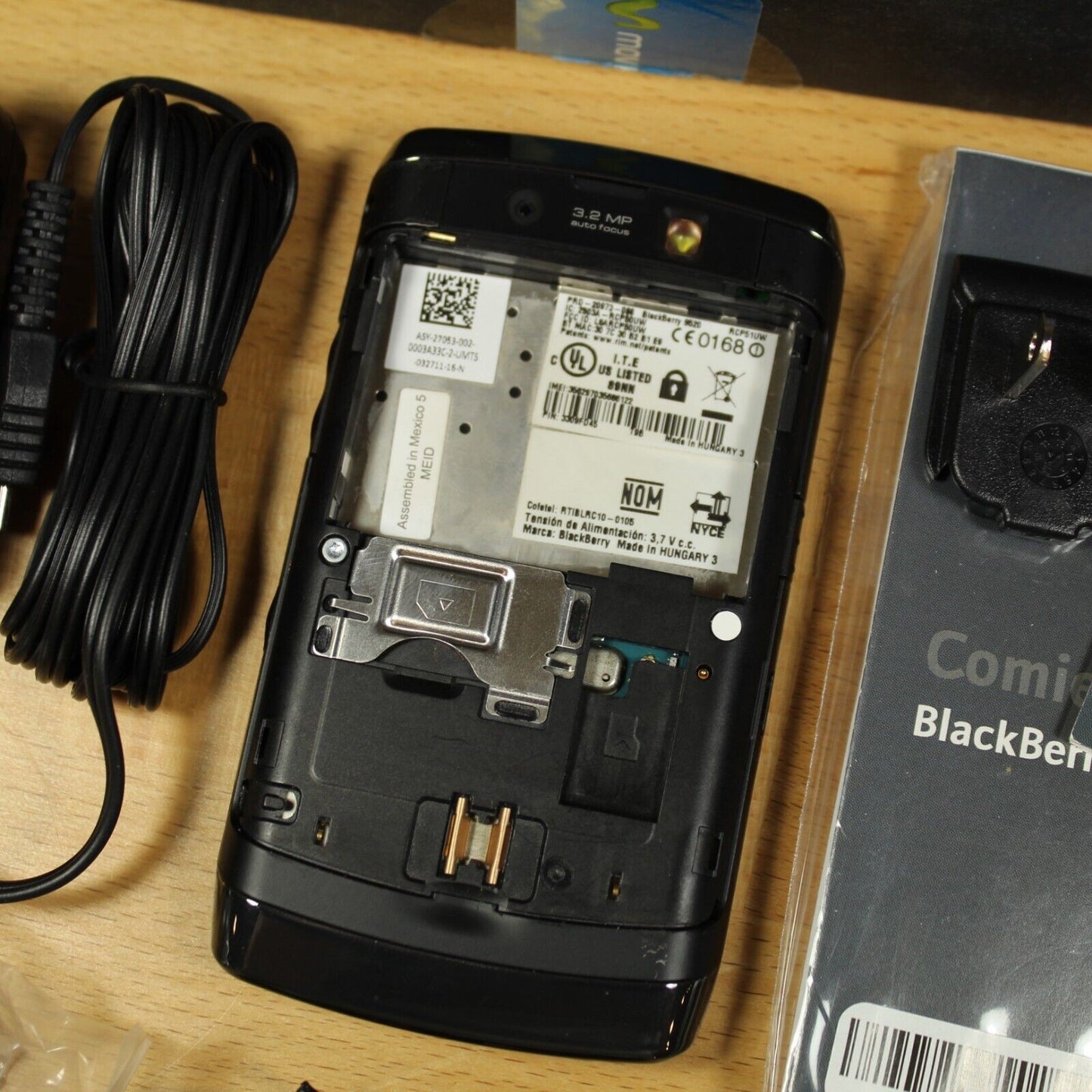 Vintage Blackberry Storm 2 9520 Movistar Smartphone Black 2GB In Box Spanish