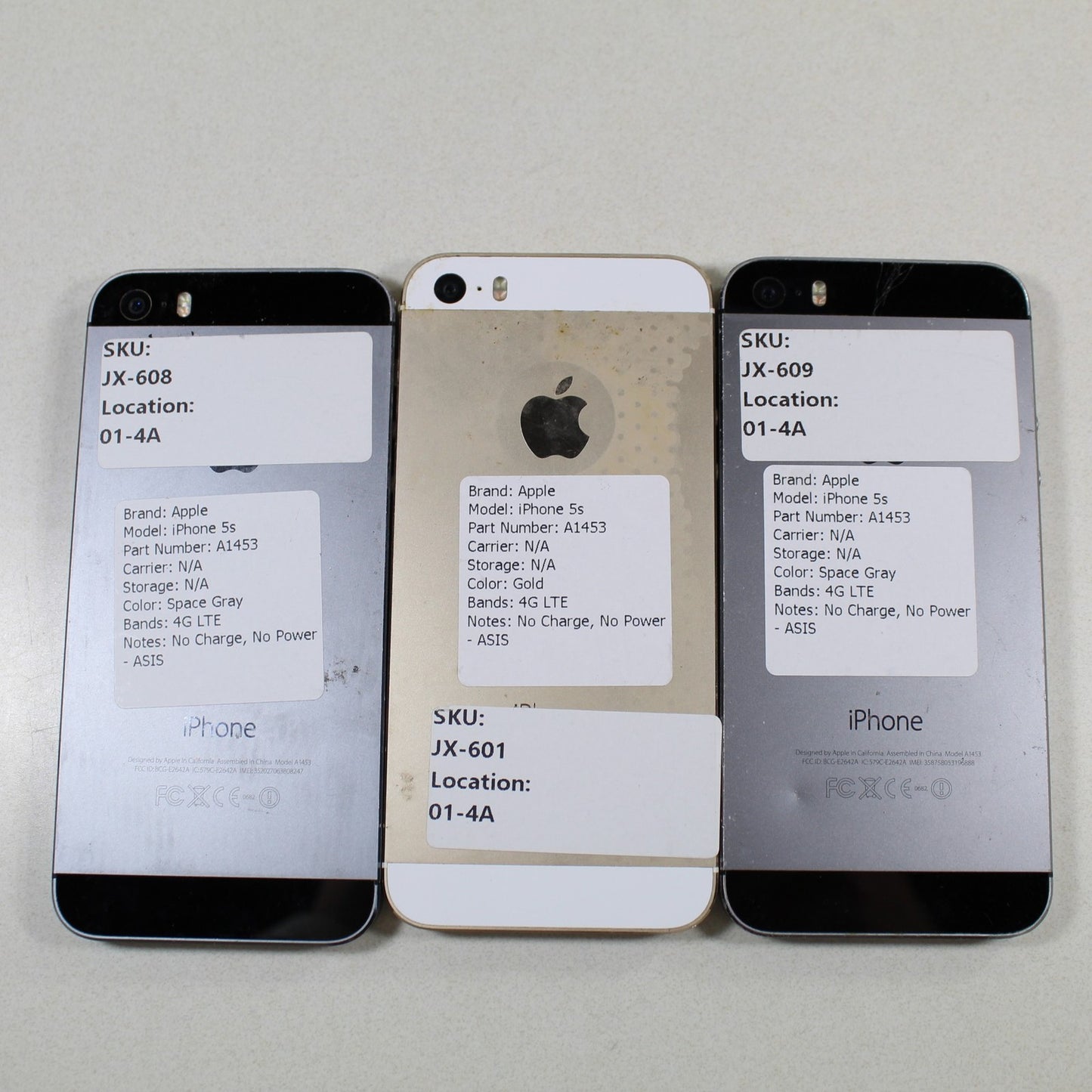 Vintage Apple iPhone 5S A1453 Smartphone 4G LTE Mix Lot of 3 For Parts Asis