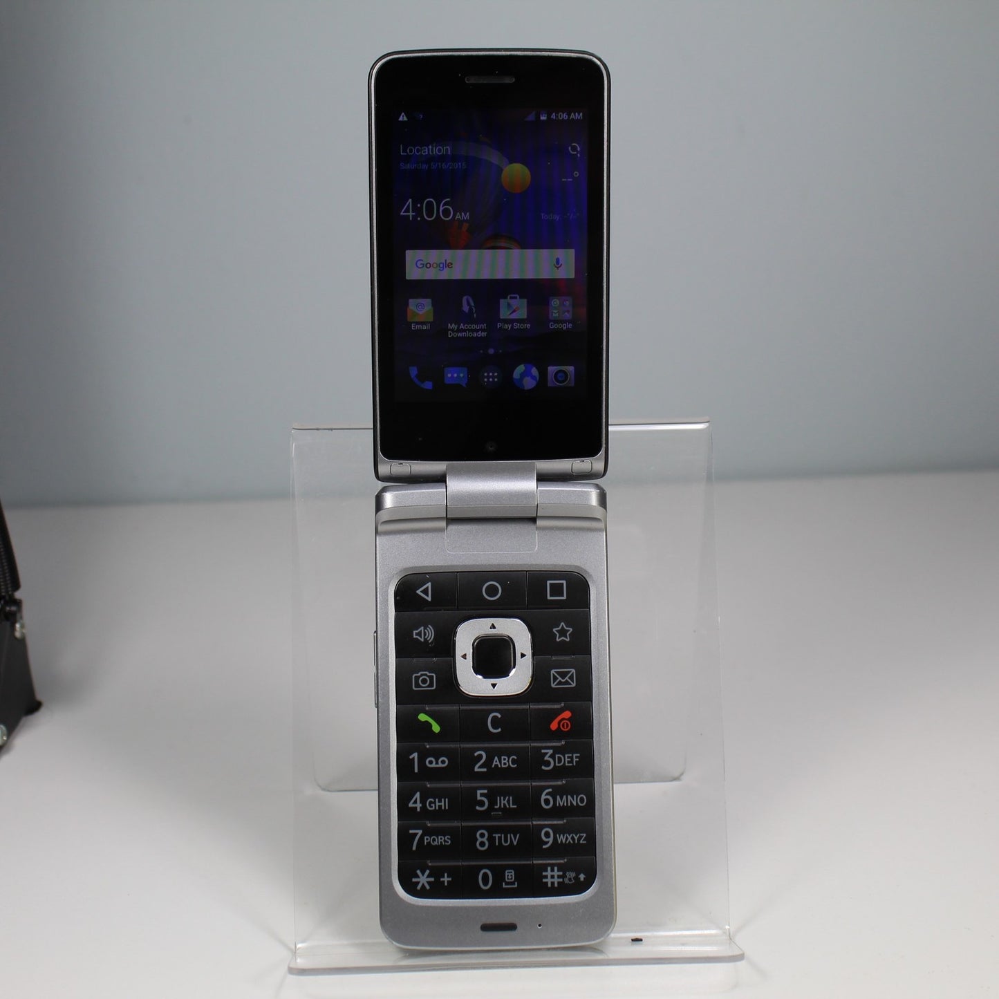 ZTE Cymbal-T Z353VL TracFone Flip Smartphone 4G LTE Black 8GB