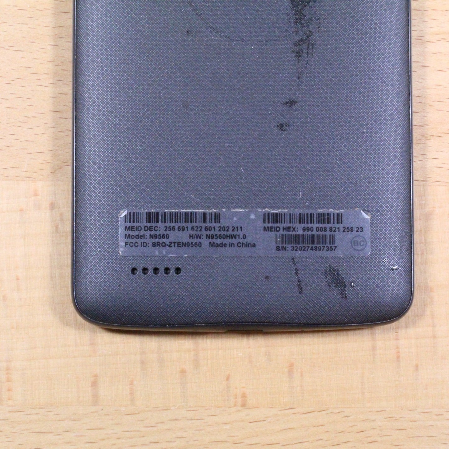 N9560 Max XL Cricket Black Smartphone For Parts #324