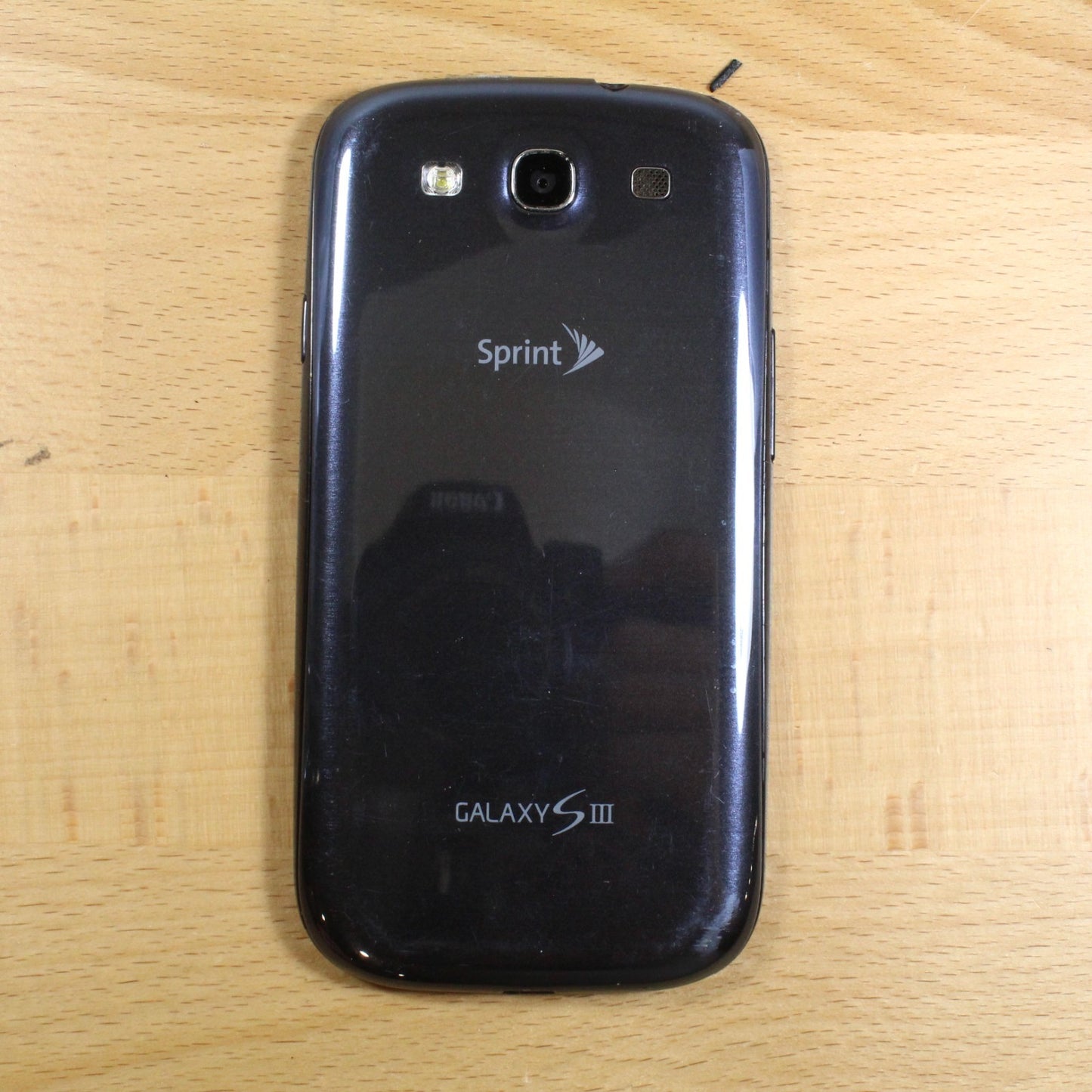 Samsung Galaxy S3 SPH-L710 Sprint White Smartphone For Parts #393