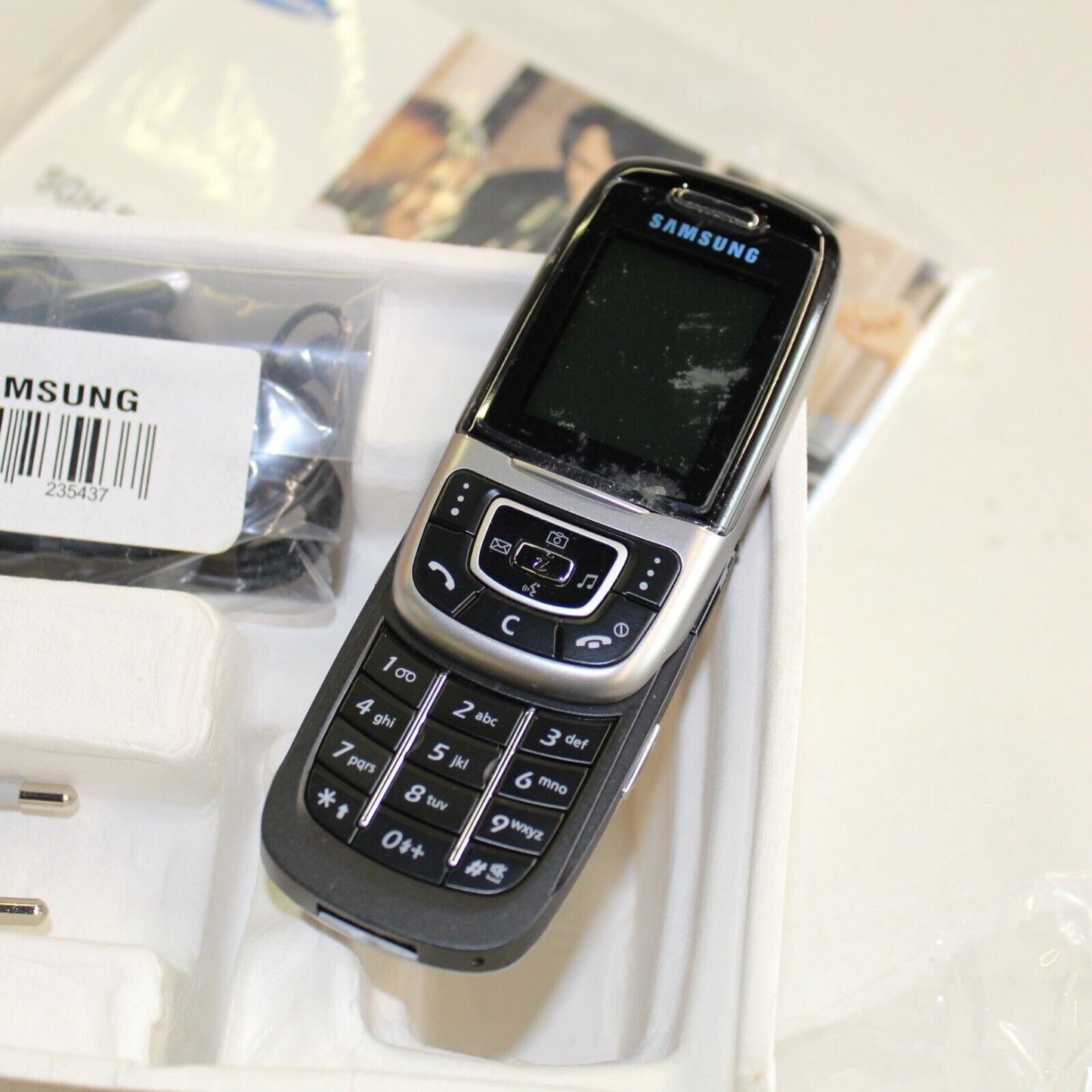 Rare Vintage Samsung SGH-E635 International Mobile Phone In Box Collectible