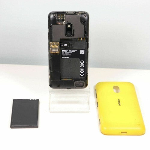 Rare Vintage Nokia 620 (UNLOCKED) Smartphone 3G Windows YELLOW