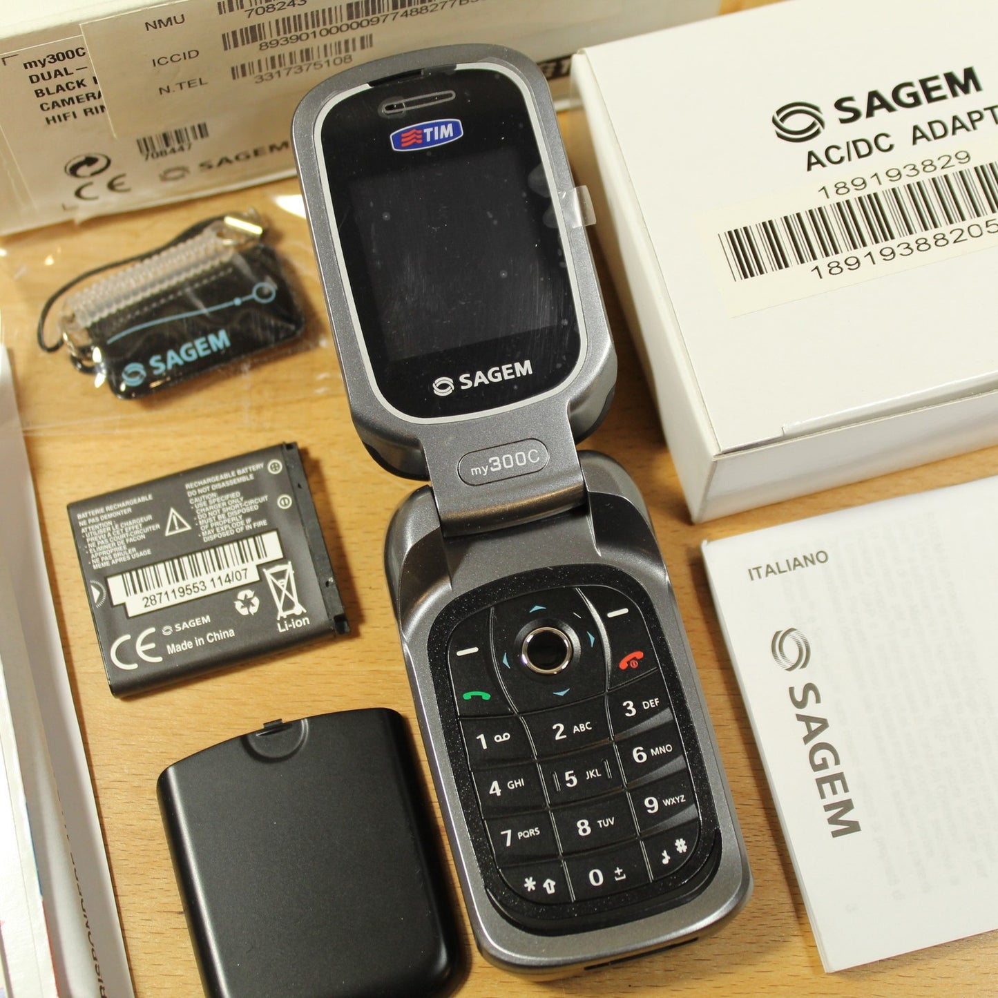 Rare Vintage Sagem my300c TIM Phone International In Box Collectible