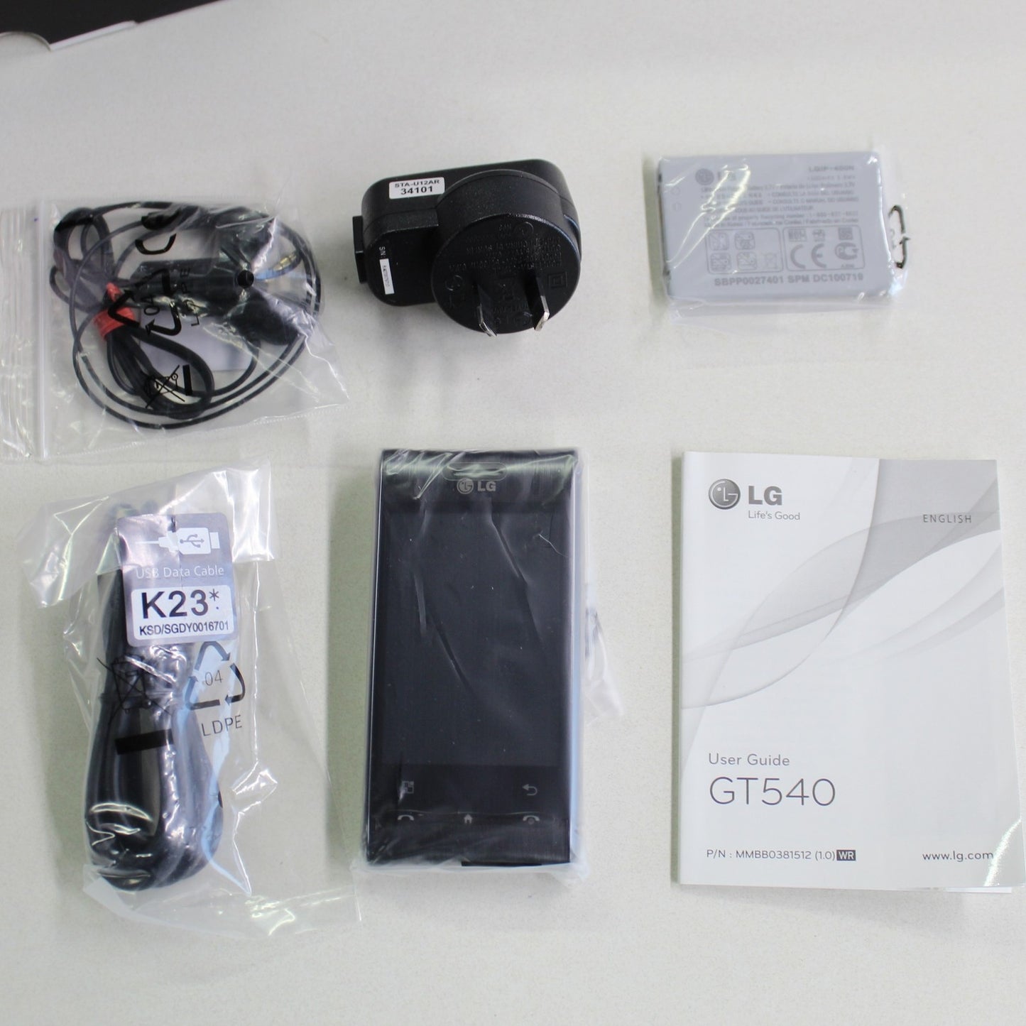 Rare Vintage LG Optimus GT540 Black Phone International In Box Collectible