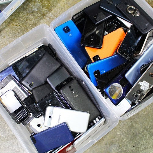 Smartphone Lot of 20 Mix - Apple, Samsung, HTC, LG, Alcatel - For Parts/Repair