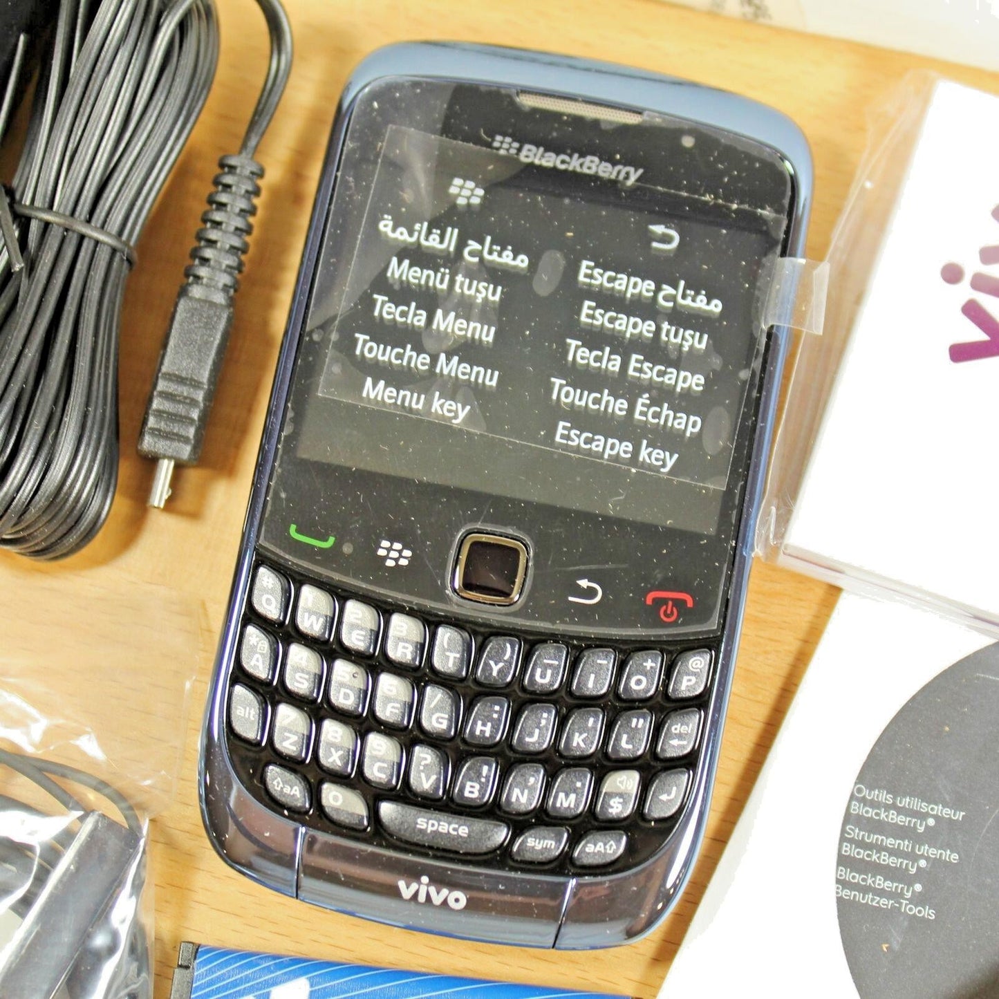 Rare Vintage Blackberry 9300 Phone Blue In Box International Vivo Brazil