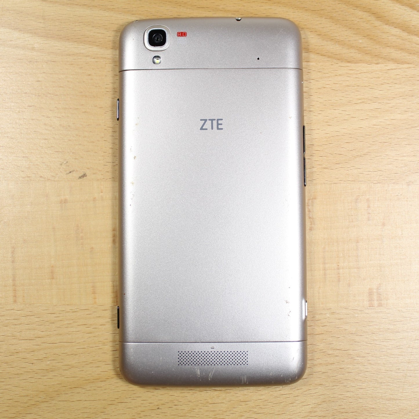 ZTE MAX+ N9521 Smartphone Gold For Parts #253