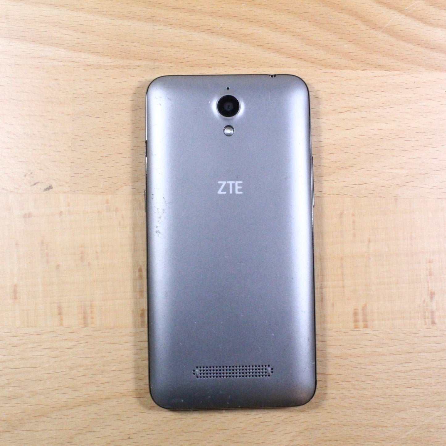 Z820 Obsidian Black Smartphone Good #311
