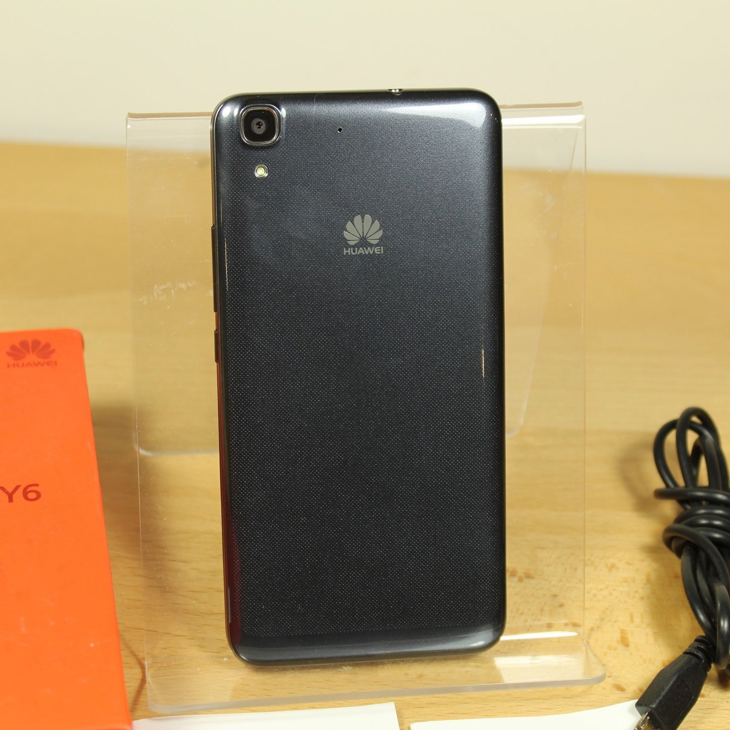 Vintage Huawei Y6 SCL-L04 Black Smartphone Android 32GB 4G GSM International