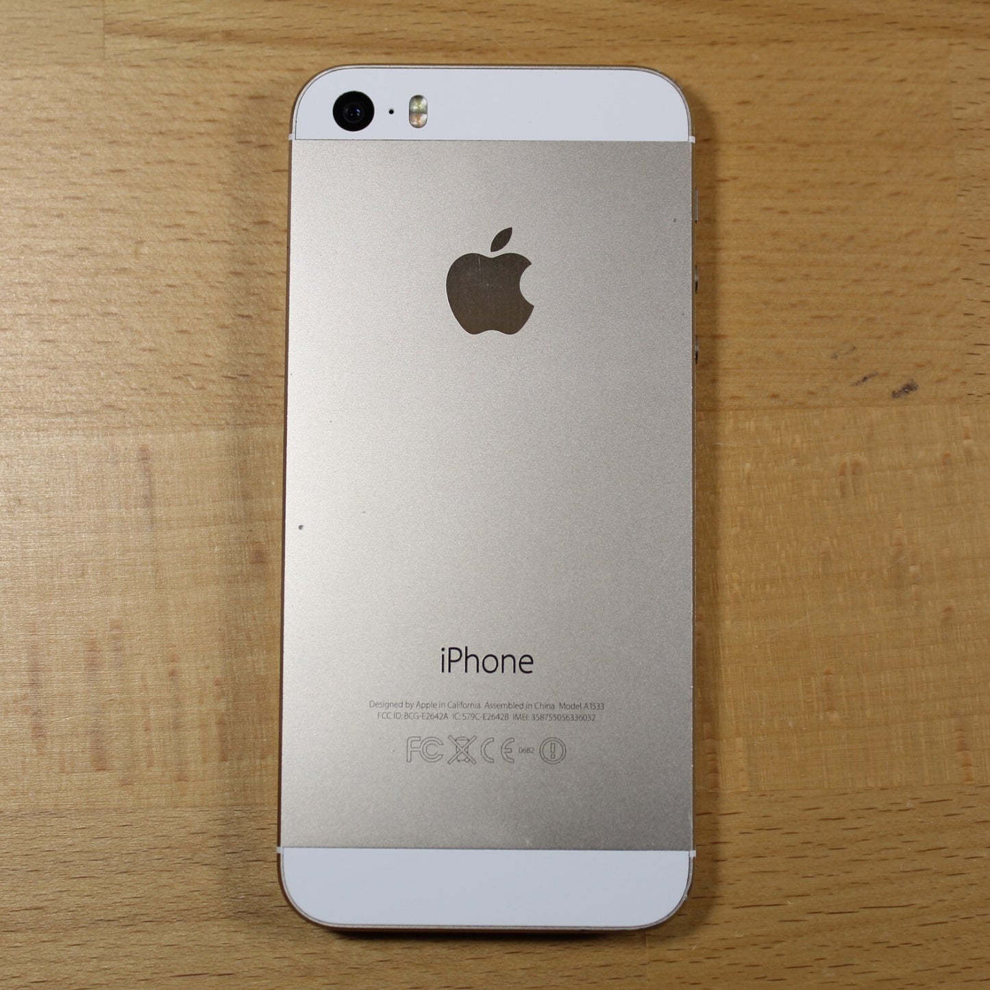 Apple iPhone 5s 16 GB Gold AT&T Untested For Parts