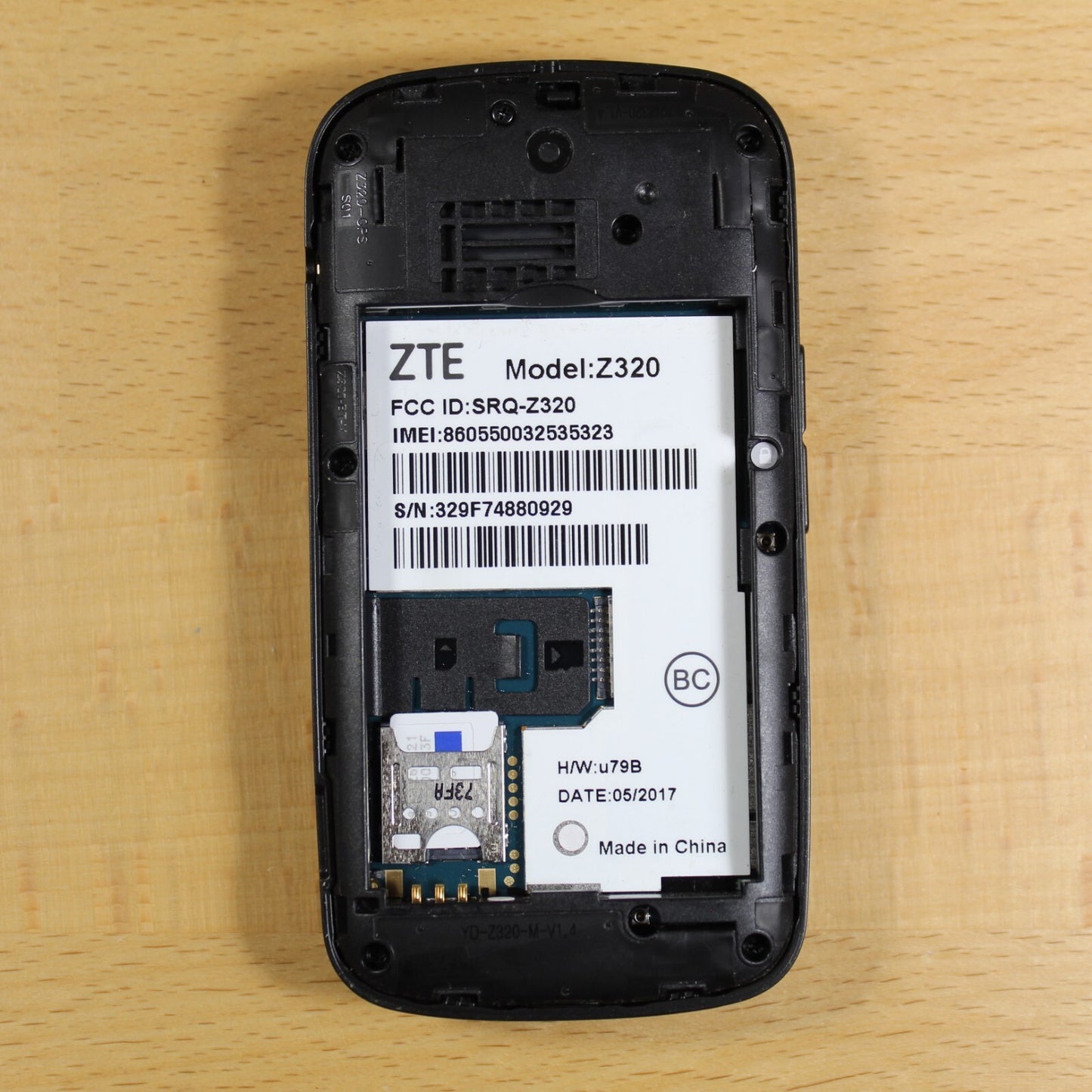 Vintage ZTE Cymbal Z320 Cell Phone Untested Metro