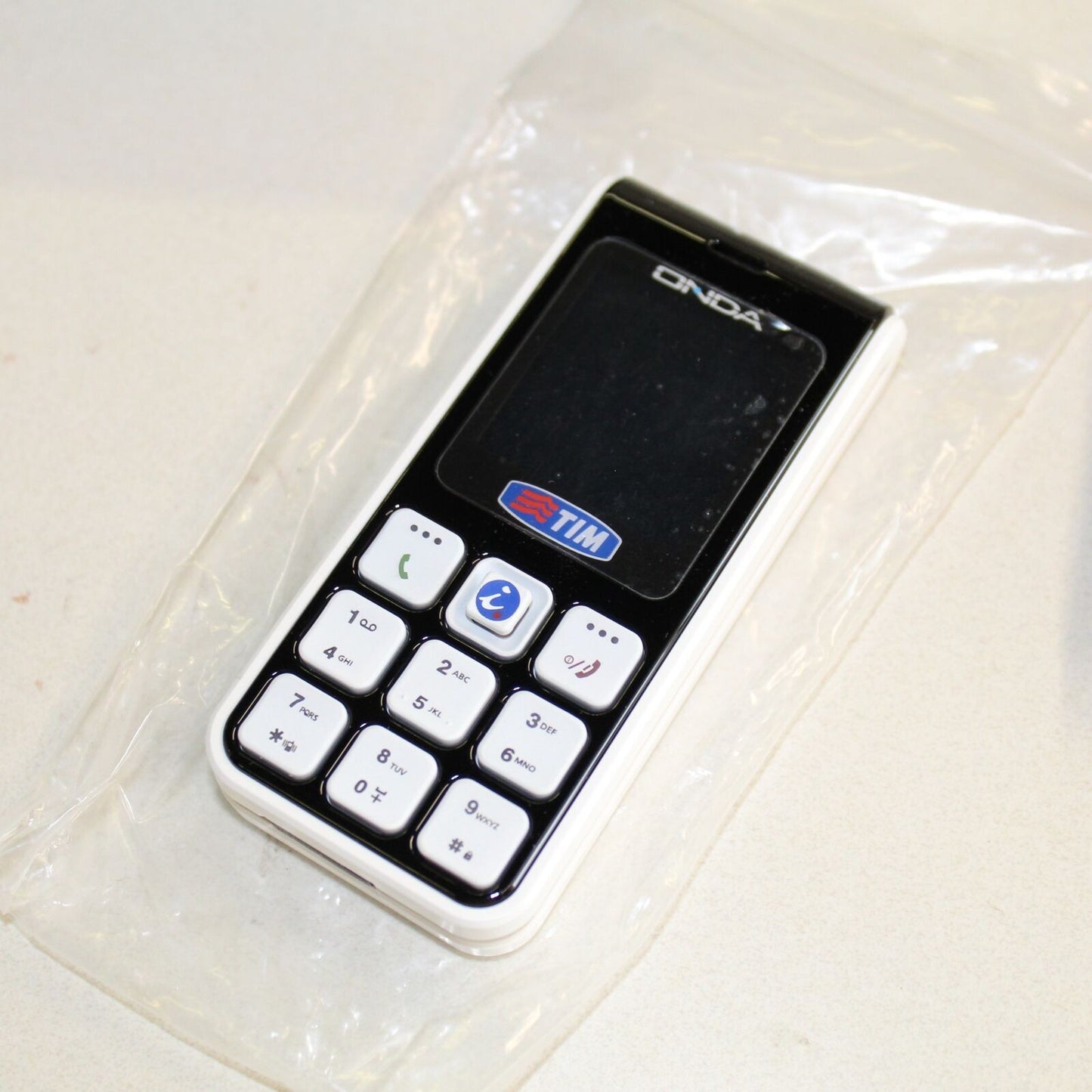 Rare Vintage ONDA N1010 TIM Phone International GSM Italian Black In Box