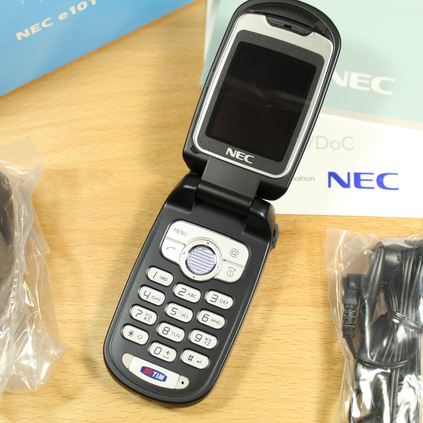 Rare Vintage NEC e101 TIM Phone International In Box Collectible Italian