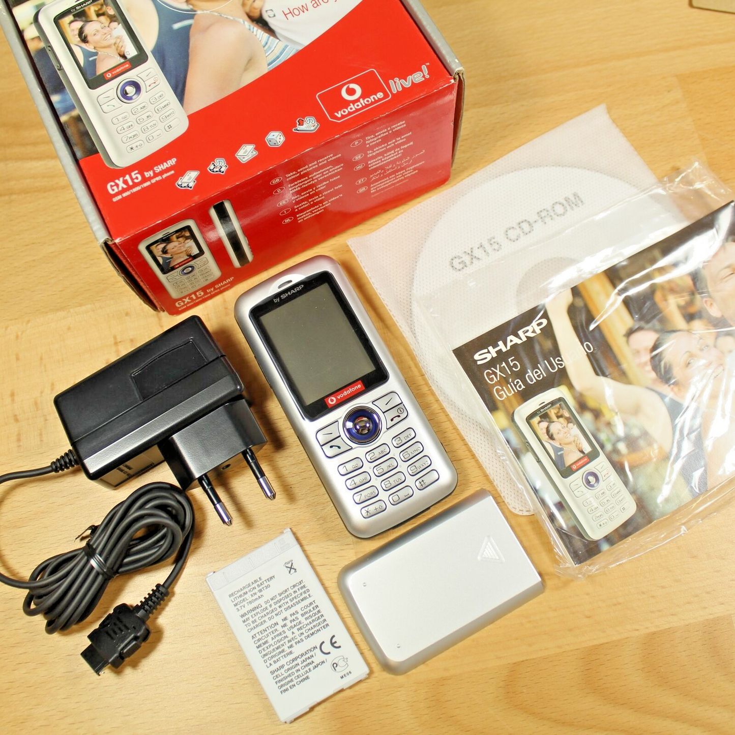 Rare Vintage Sharp GX15 Vodafone Phone Gray In Box Complete European