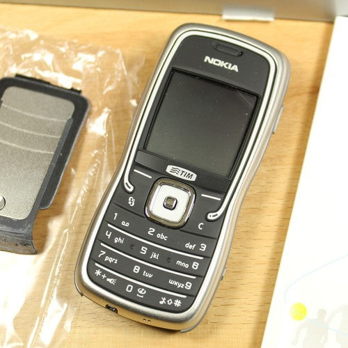 Ultra Rare Vintage Nokia 5500 Sport Phone In Box Bundle International