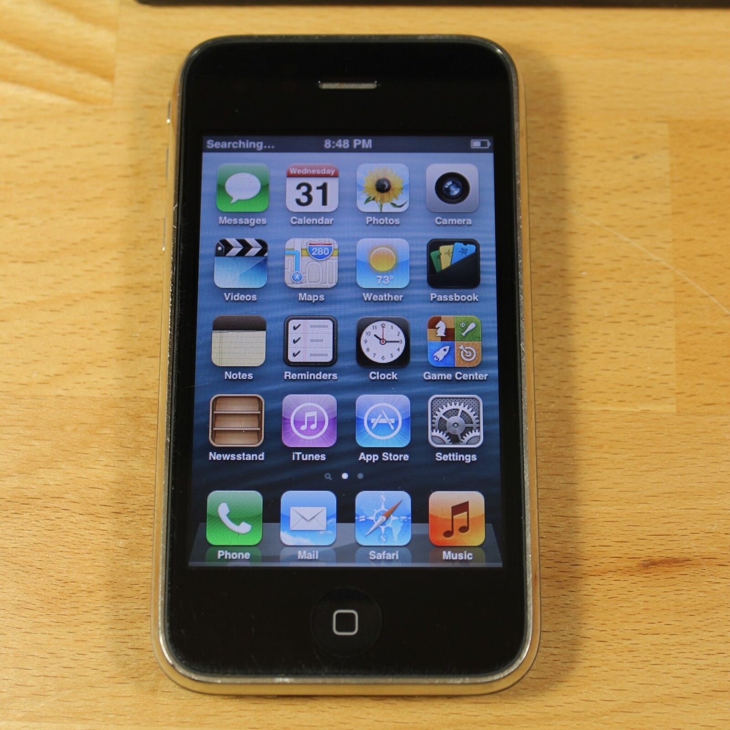 Vintage Apple iPhone 3GS A1303 AT&T 3G Smartphone Black 16GB IOS 6.1.6 Collector