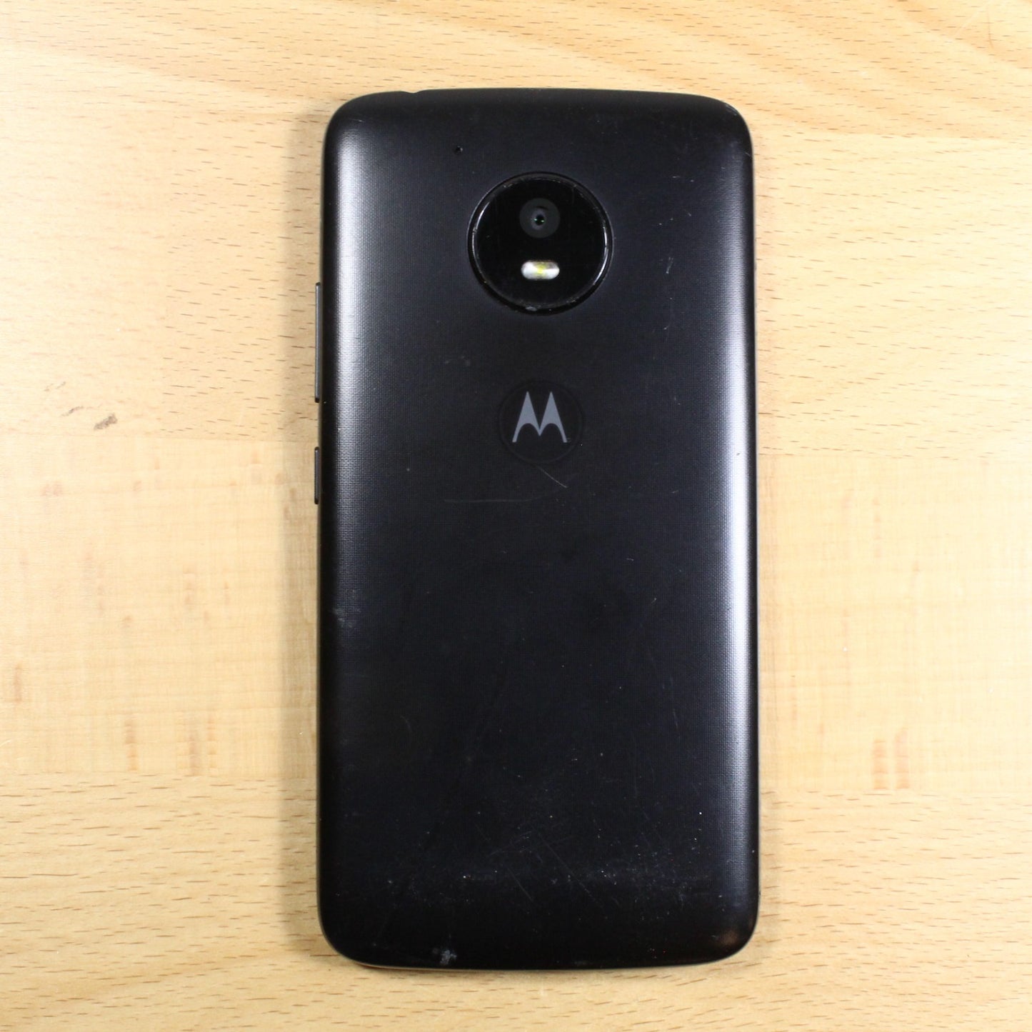 Motorola Moto E4 XT1766 Black Smartphone For Parts #406