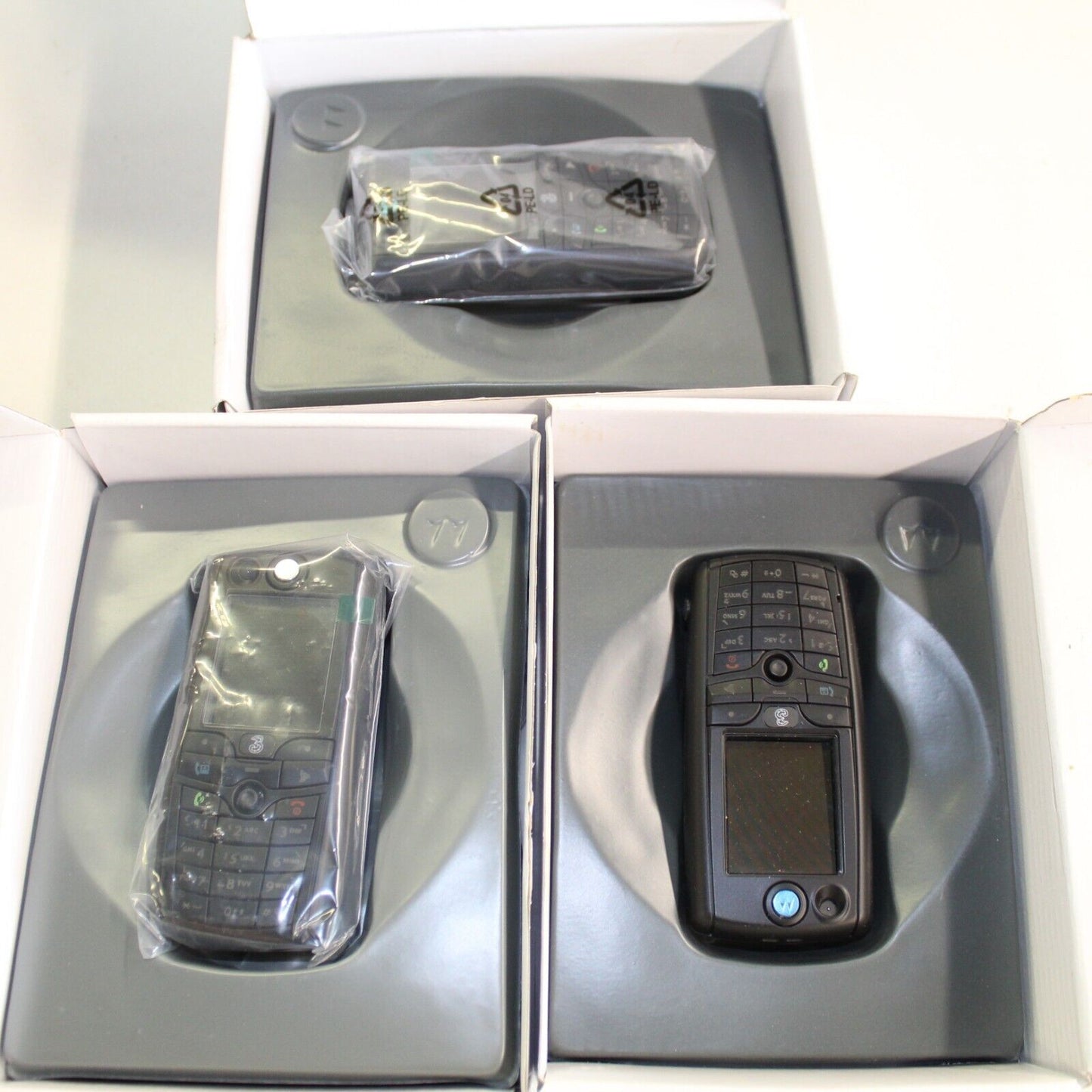 Rare Vintage Motorola C975 TRE Phone 3G Black ASIS Lot of 3 Bundle