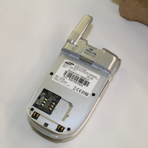 Rare Vintage Samsung SGH-Z107 TIM Silver Phone International In Box