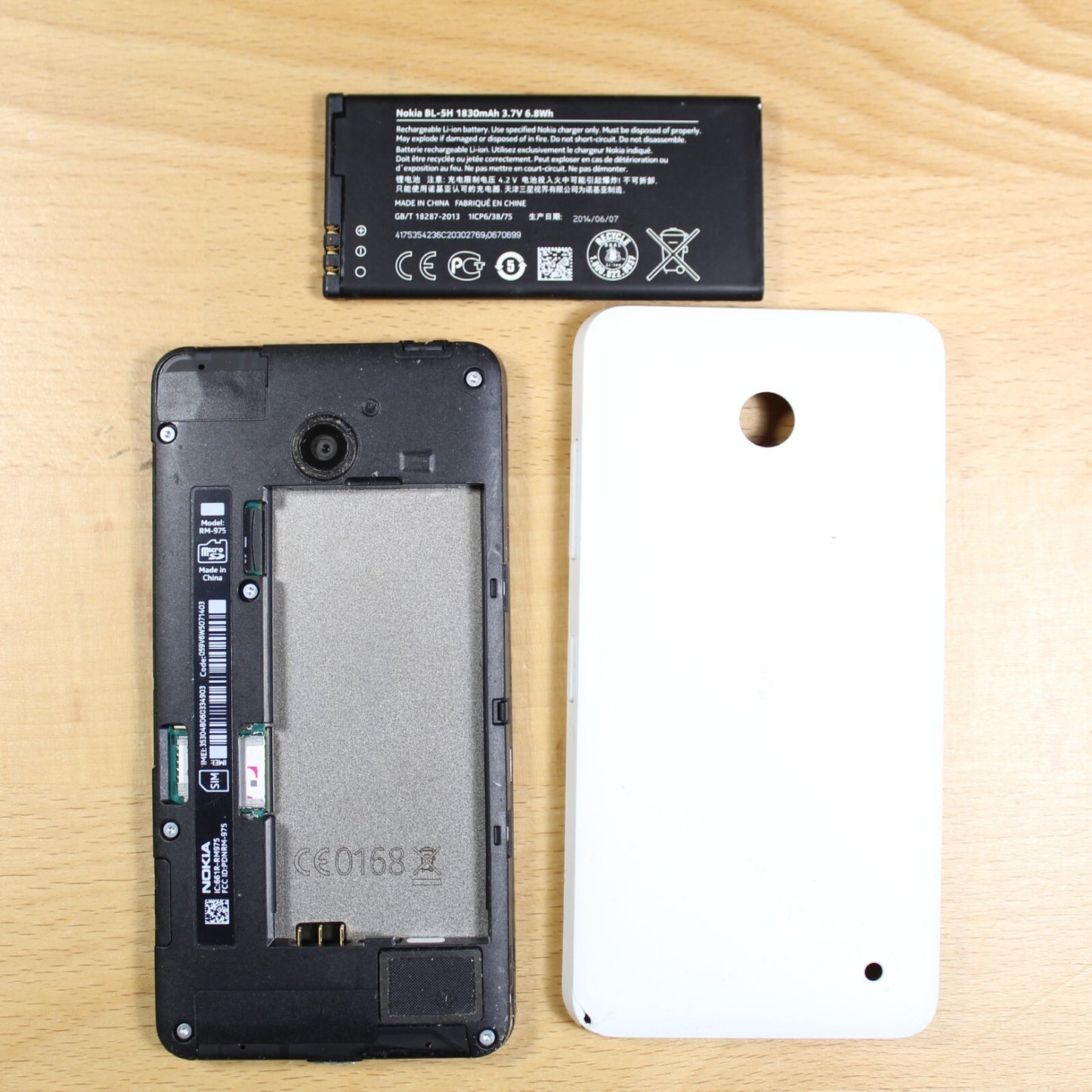 Vintage Nokia Lumia 635 T-Mobile Windows White Smartphone For Parts #212