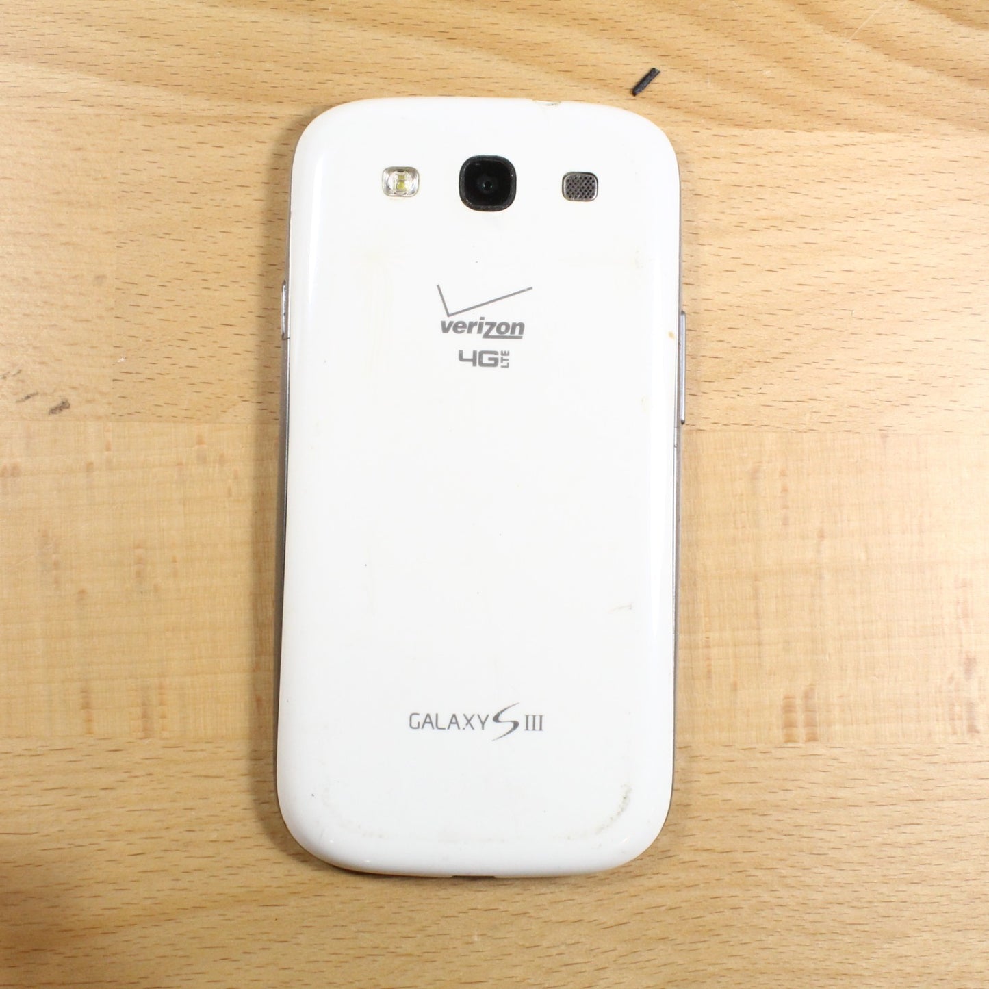 Samsung Galaxy S3 SCH-i535 Verizon White Smartphone For Parts #392