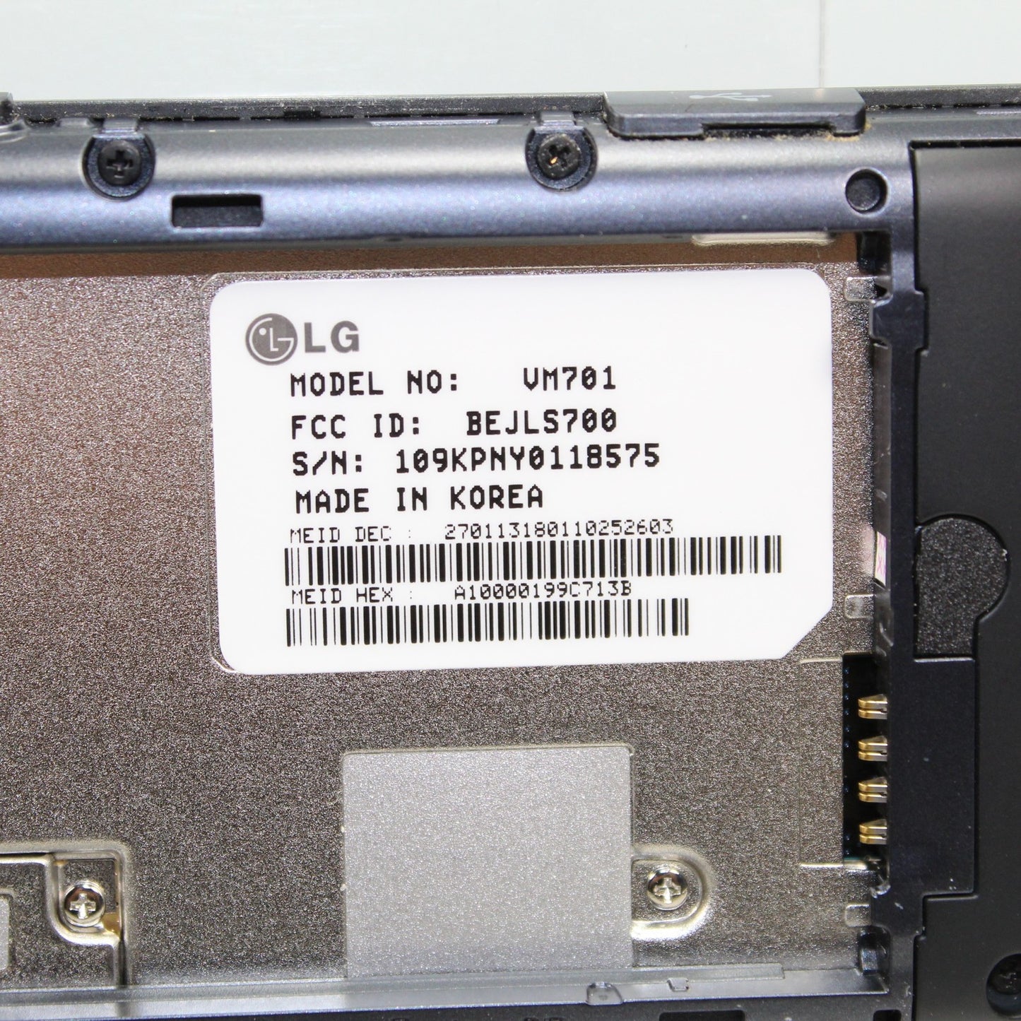 Vintage Classic LG Optimus Slider Virgin Mobile 3G Smartphone VM701 Black 150MB