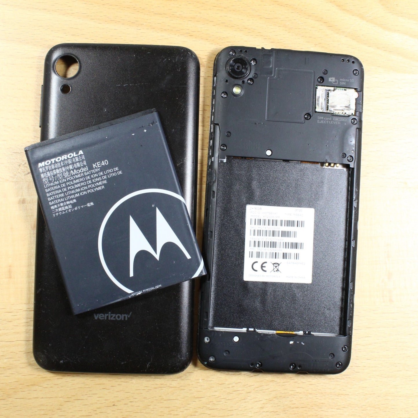 Motorola Moto E6 XT2005 Smartphone For Parts #358
