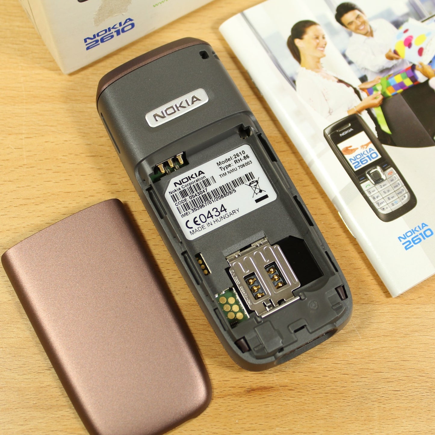 Rare Vintage Nokia 2610 Phone Brown In Box Vintage International TIM No Battery