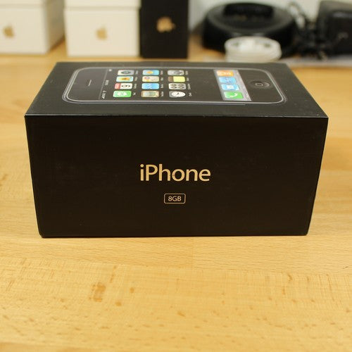 Very Rare Apple iPhone 1st Generation IOS 1 A1203 8GB AT&T In Box Collectible