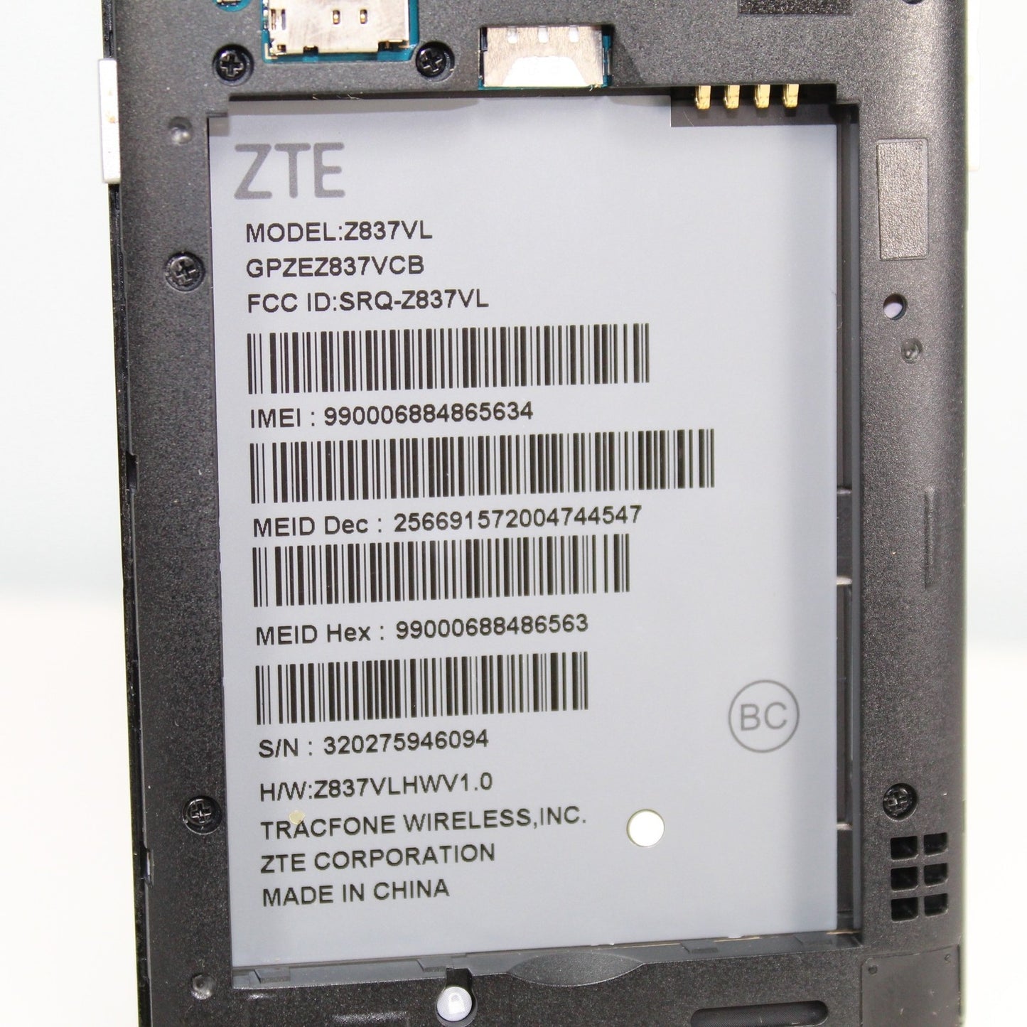 ZTE Avid Trio Z837VL (TracFone) 4G LTE Smartphone - Black, 8GB